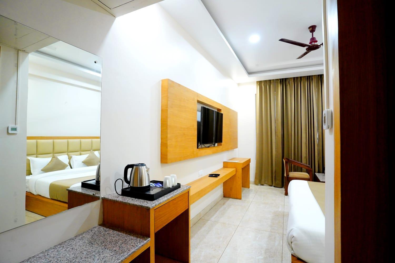 Hotel Amansara Лакхнау Экстерьер фото